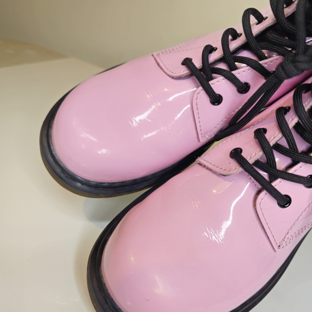 Dr. Martens Light Pink Combat Boots Size 5 - Picture 8 of 10